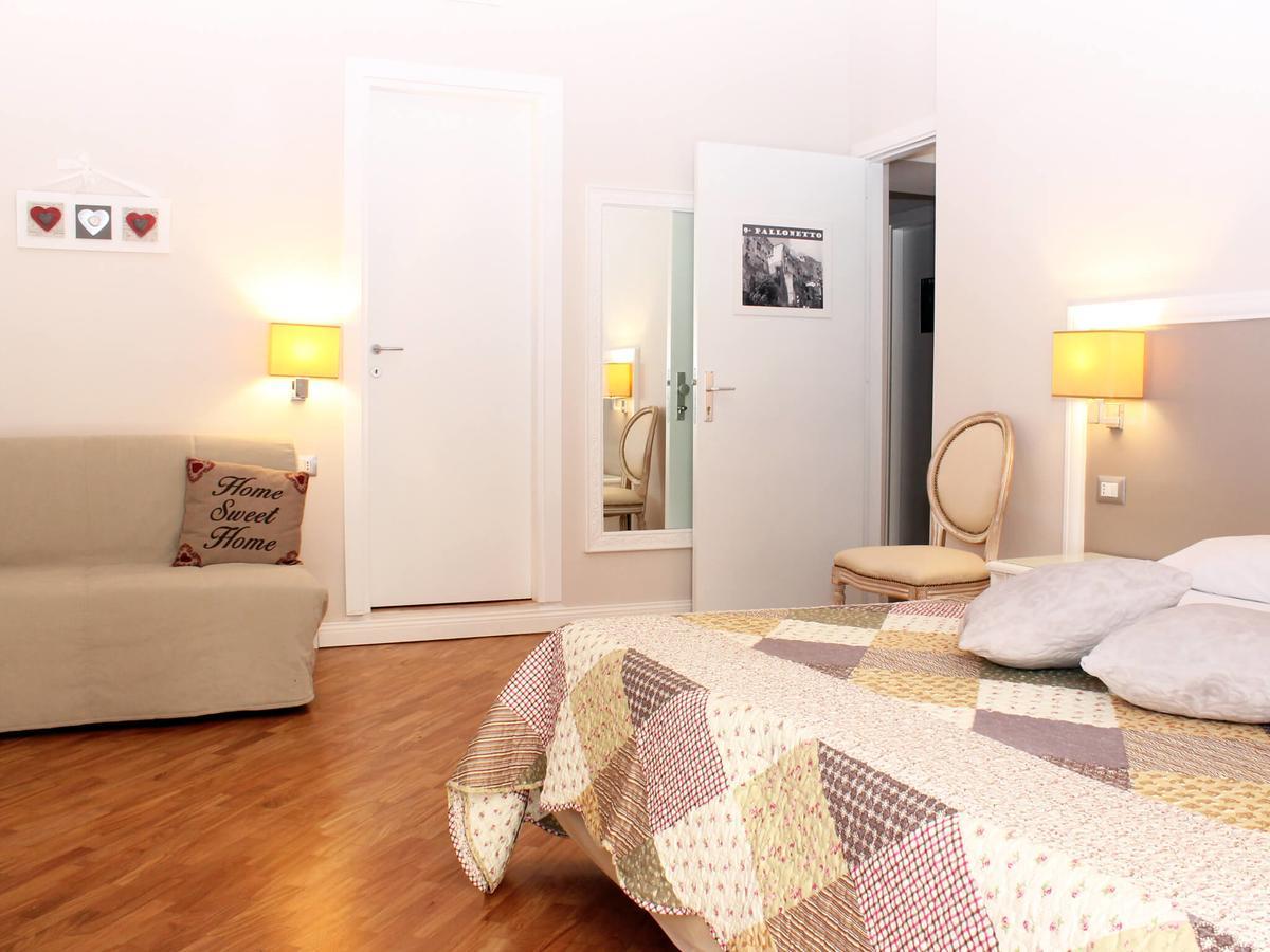 Grand Tour 4Rooms Naples Exterior photo