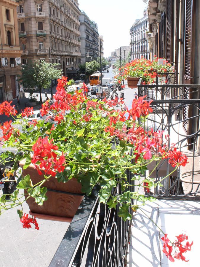 Grand Tour 4Rooms Naples Exterior photo